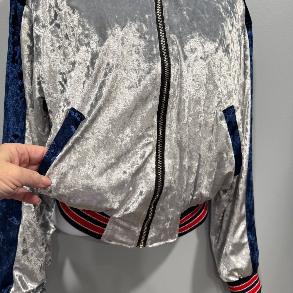 POL Crushed Velvet Colorblock Bomber Jacket Y2K Sporty Luxe Women S Blue Silver - Picture 6 of 11